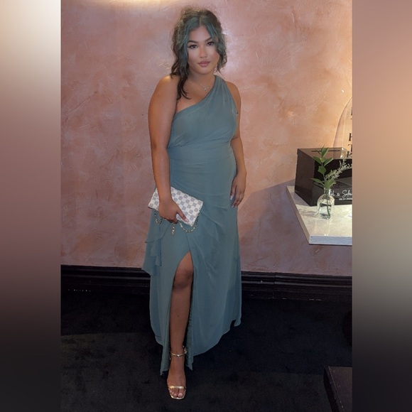 Bridesmaid Dress in Eucalyptus - Picture 2 of 2